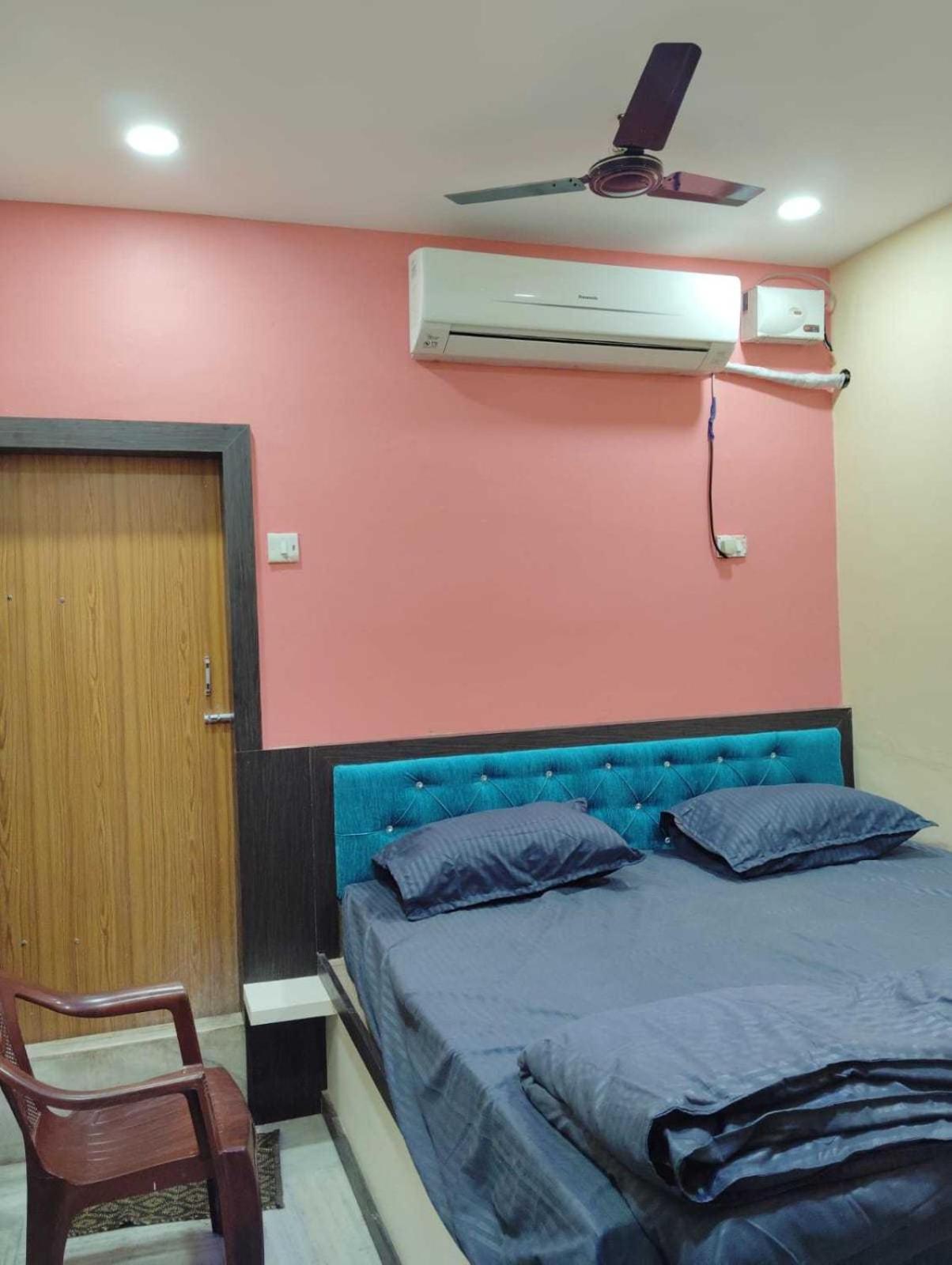 Hotel O Flagship The Residence Inn Brahmapur Esterno foto